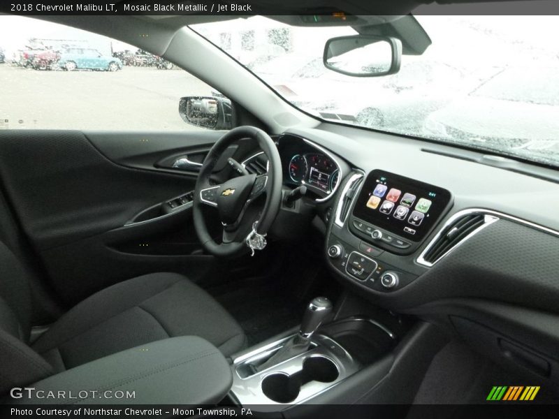 Mosaic Black Metallic / Jet Black 2018 Chevrolet Malibu LT