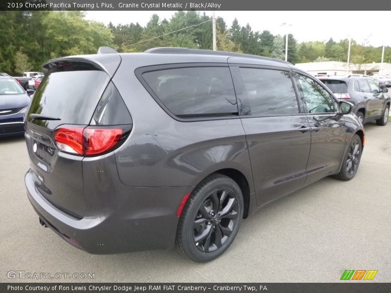 Granite Crystal Metallic / Black/Alloy 2019 Chrysler Pacifica Touring L Plus