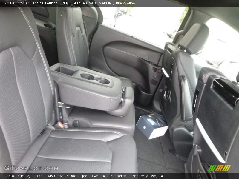 Granite Crystal Metallic / Black/Alloy 2019 Chrysler Pacifica Touring L Plus