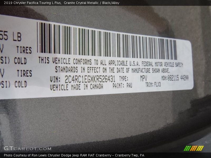 Granite Crystal Metallic / Black/Alloy 2019 Chrysler Pacifica Touring L Plus