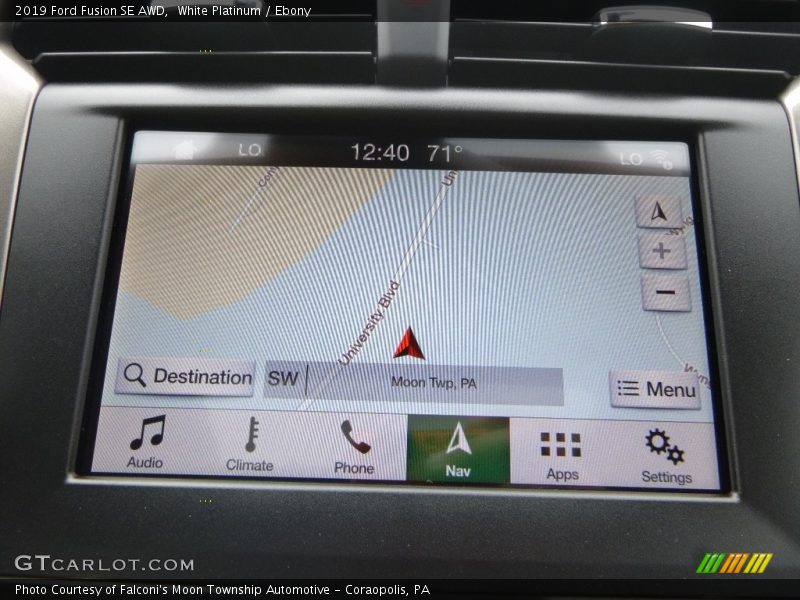 Controls of 2019 Fusion SE AWD