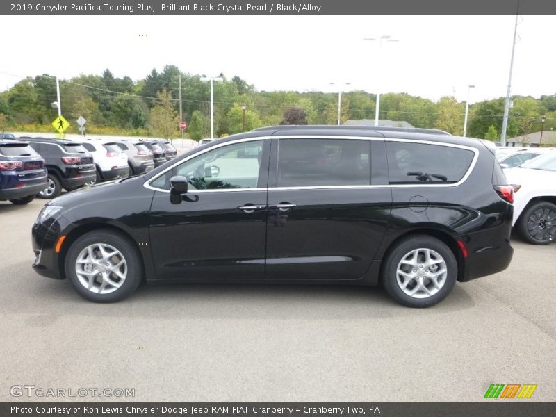 Brilliant Black Crystal Pearl / Black/Alloy 2019 Chrysler Pacifica Touring Plus