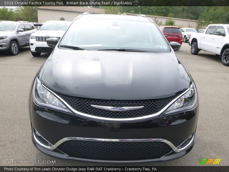 Brilliant Black Crystal Pearl / Black/Alloy 2019 Chrysler Pacifica Touring Plus
