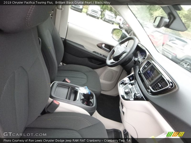 Brilliant Black Crystal Pearl / Black/Alloy 2019 Chrysler Pacifica Touring Plus