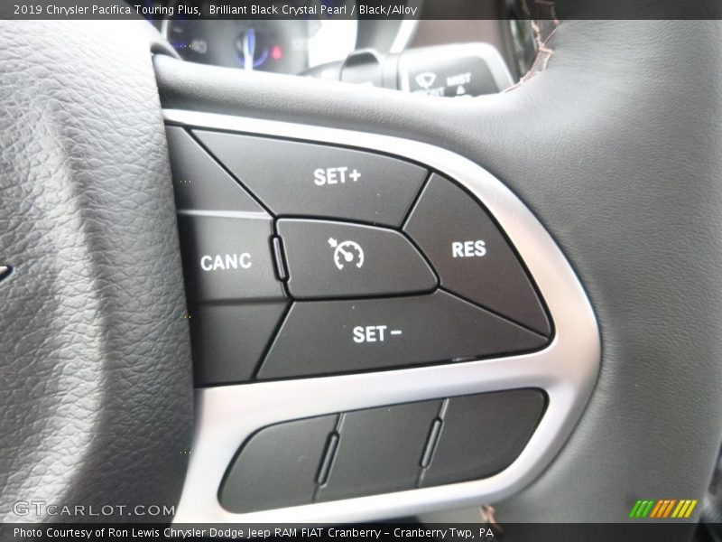 Brilliant Black Crystal Pearl / Black/Alloy 2019 Chrysler Pacifica Touring Plus