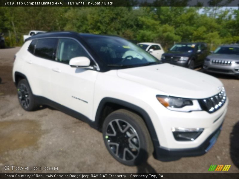 Pearl White Tri–Coat / Black 2019 Jeep Compass Limited 4x4