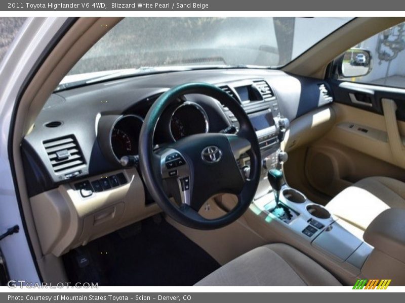 Blizzard White Pearl / Sand Beige 2011 Toyota Highlander V6 4WD