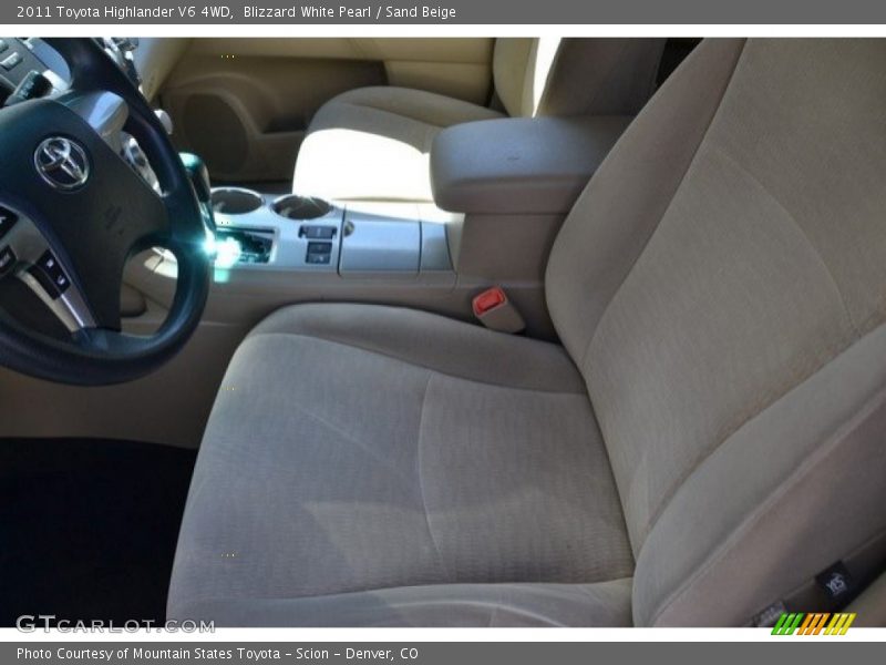 Blizzard White Pearl / Sand Beige 2011 Toyota Highlander V6 4WD