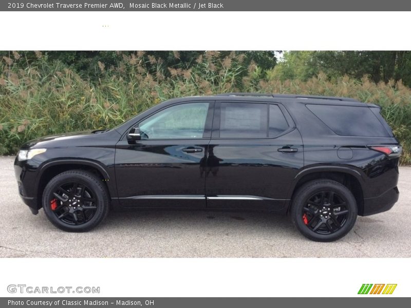 Mosaic Black Metallic / Jet Black 2019 Chevrolet Traverse Premier AWD