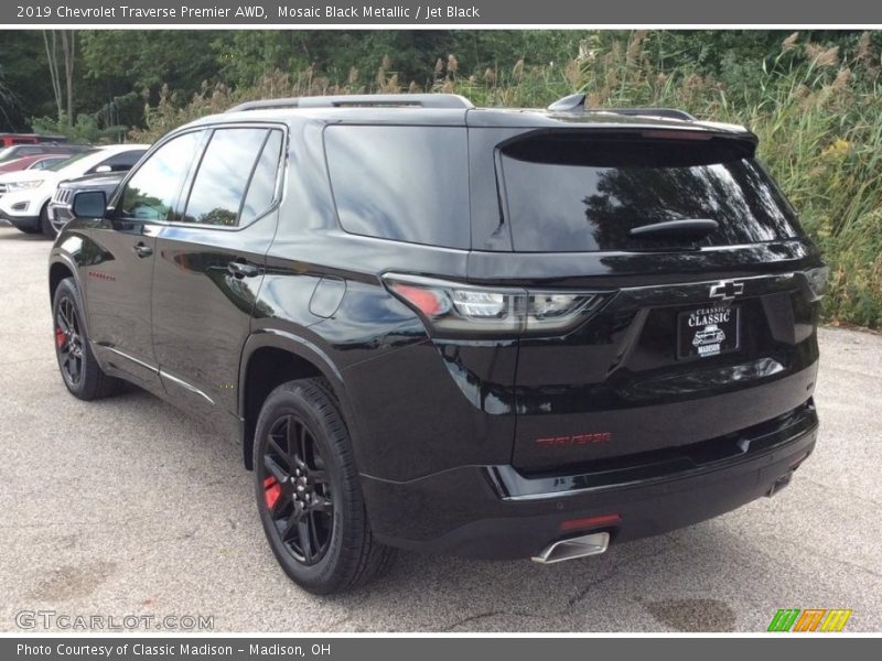 Mosaic Black Metallic / Jet Black 2019 Chevrolet Traverse Premier AWD
