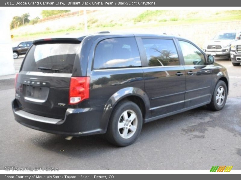 Brilliant Black Crystal Pearl / Black/Light Graystone 2011 Dodge Grand Caravan Crew