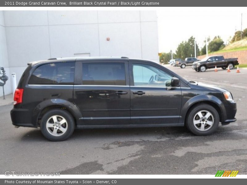 Brilliant Black Crystal Pearl / Black/Light Graystone 2011 Dodge Grand Caravan Crew