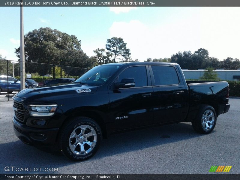 Diamond Black Crystal Pearl / Black/Diesel Gray 2019 Ram 1500 Big Horn Crew Cab