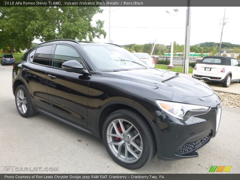 Vulcano (Volcano) Black Metallic / Black/Black 2018 Alfa Romeo Stelvio Ti AWD