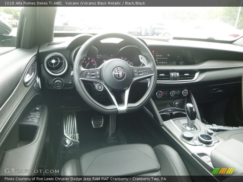 Vulcano (Volcano) Black Metallic / Black/Black 2018 Alfa Romeo Stelvio Ti AWD