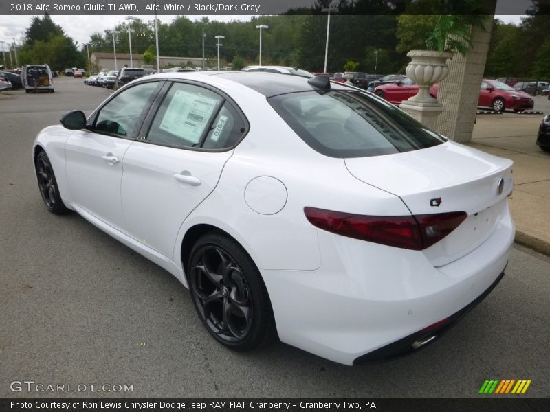 Alfa White / Black/Dark Gray 2018 Alfa Romeo Giulia Ti AWD