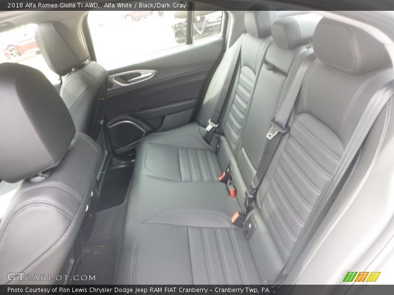 Alfa White / Black/Dark Gray 2018 Alfa Romeo Giulia Ti AWD