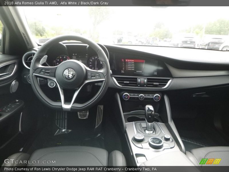 Alfa White / Black/Dark Gray 2018 Alfa Romeo Giulia Ti AWD