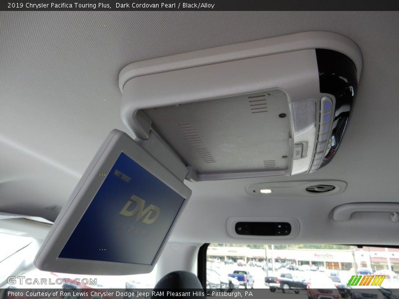 Dark Cordovan Pearl / Black/Alloy 2019 Chrysler Pacifica Touring Plus