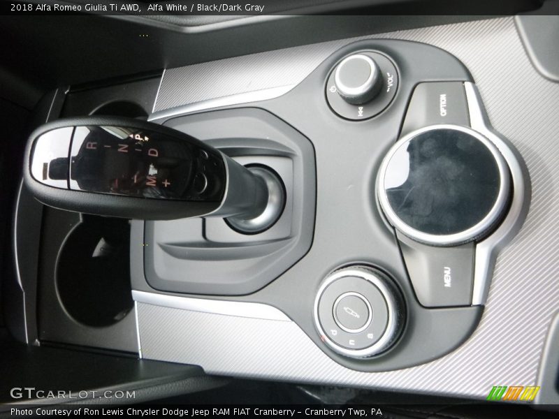 Alfa White / Black/Dark Gray 2018 Alfa Romeo Giulia Ti AWD