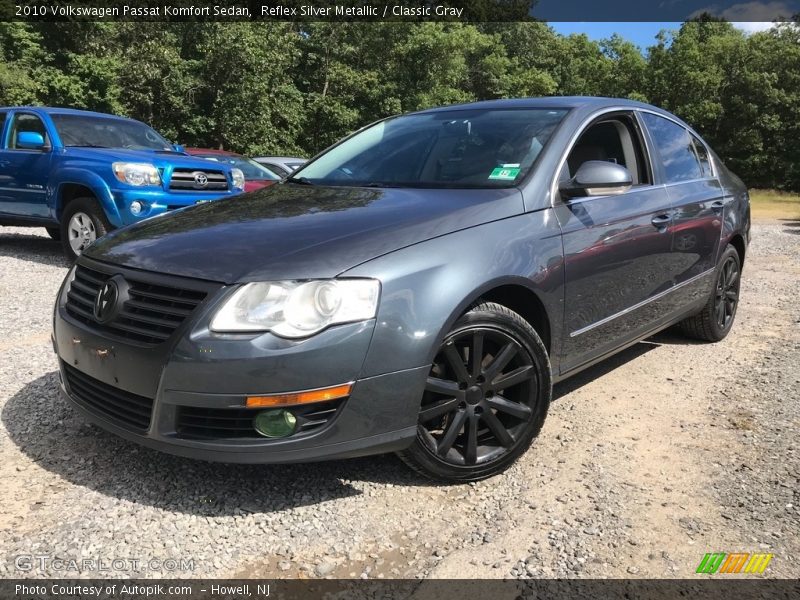 Reflex Silver Metallic / Classic Gray 2010 Volkswagen Passat Komfort Sedan