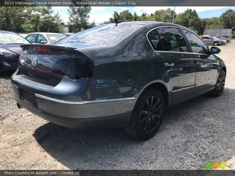 Reflex Silver Metallic / Classic Gray 2010 Volkswagen Passat Komfort Sedan