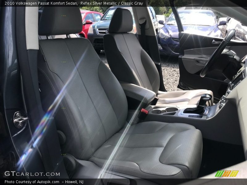 Reflex Silver Metallic / Classic Gray 2010 Volkswagen Passat Komfort Sedan