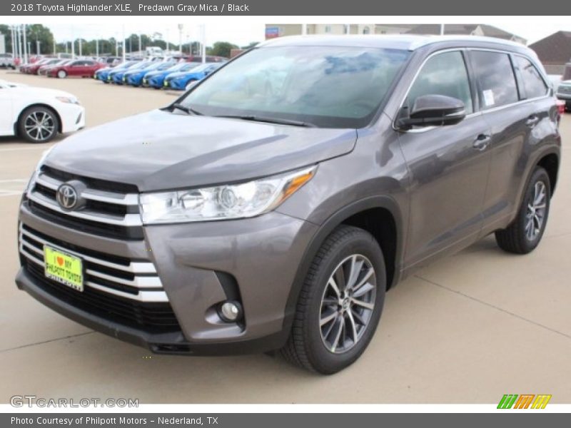 Predawn Gray Mica / Black 2018 Toyota Highlander XLE