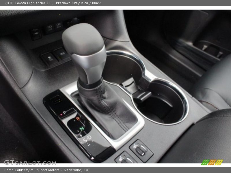 Predawn Gray Mica / Black 2018 Toyota Highlander XLE