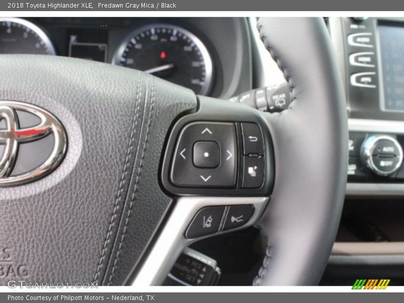 Predawn Gray Mica / Black 2018 Toyota Highlander XLE