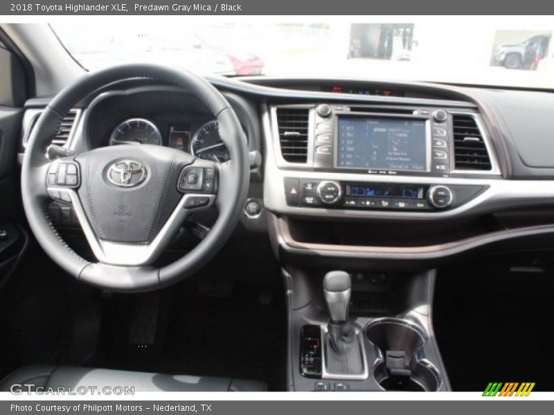 Predawn Gray Mica / Black 2018 Toyota Highlander XLE