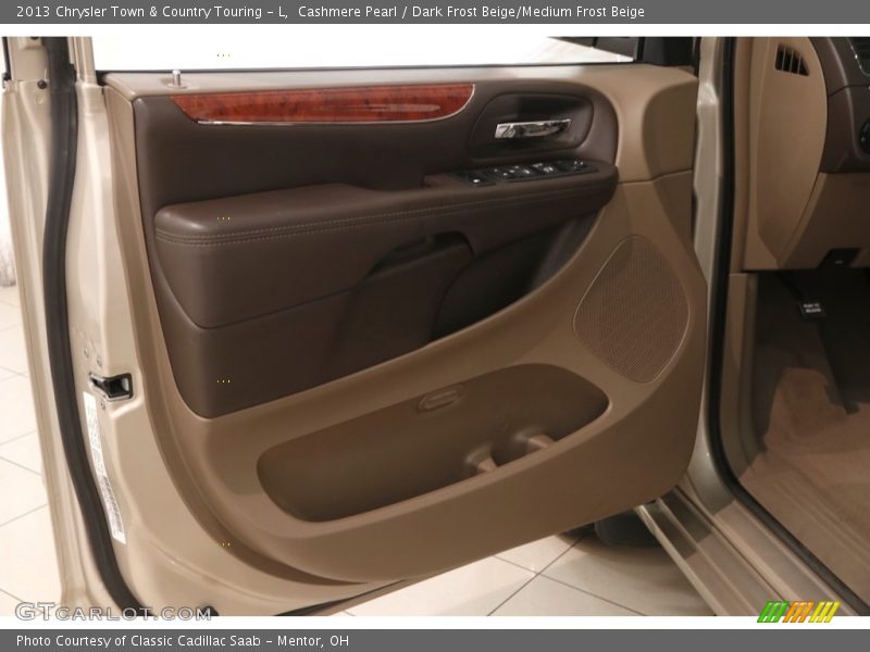 Cashmere Pearl / Dark Frost Beige/Medium Frost Beige 2013 Chrysler Town & Country Touring - L