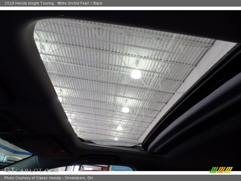 White Orchid Pearl / Black 2019 Honda Insight Touring
