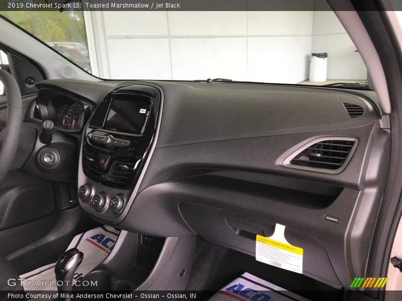 Toasted Marshmallow / Jet Black 2019 Chevrolet Spark LS