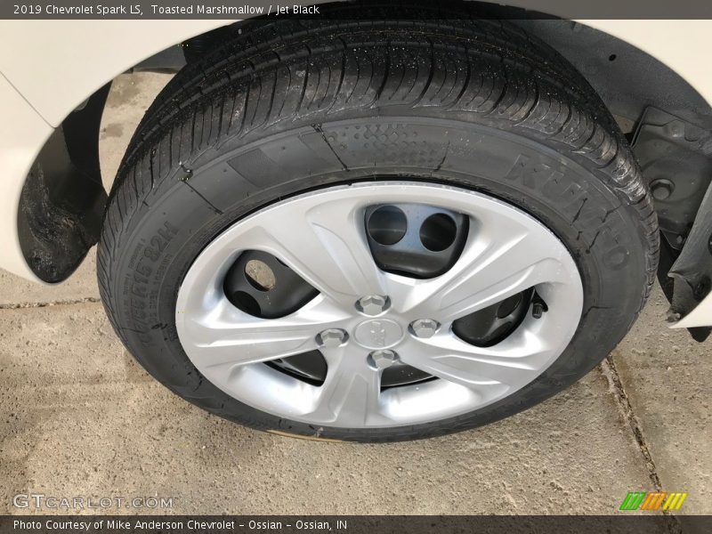 Toasted Marshmallow / Jet Black 2019 Chevrolet Spark LS