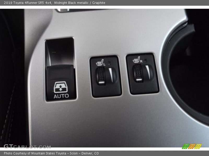 Controls of 2019 4Runner SR5 4x4