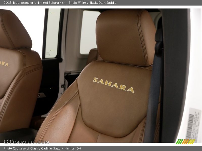 Bright White / Black/Dark Saddle 2015 Jeep Wrangler Unlimited Sahara 4x4