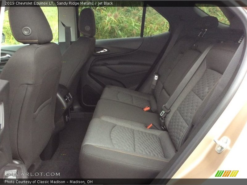 Sandy Ridge Metallic / Jet Black 2019 Chevrolet Equinox LT