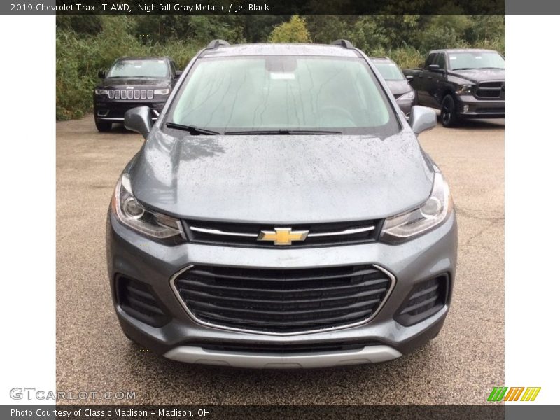 Nightfall Gray Metallic / Jet Black 2019 Chevrolet Trax LT AWD