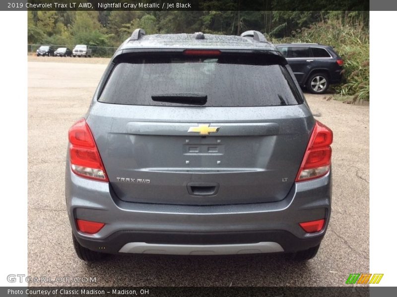 Nightfall Gray Metallic / Jet Black 2019 Chevrolet Trax LT AWD