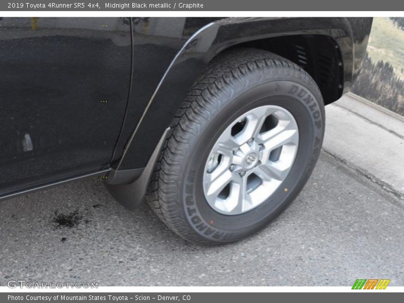 Midnight Black metallic / Graphite 2019 Toyota 4Runner SR5 4x4