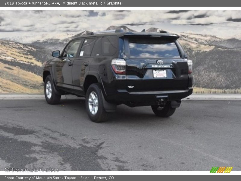 Midnight Black metallic / Graphite 2019 Toyota 4Runner SR5 4x4
