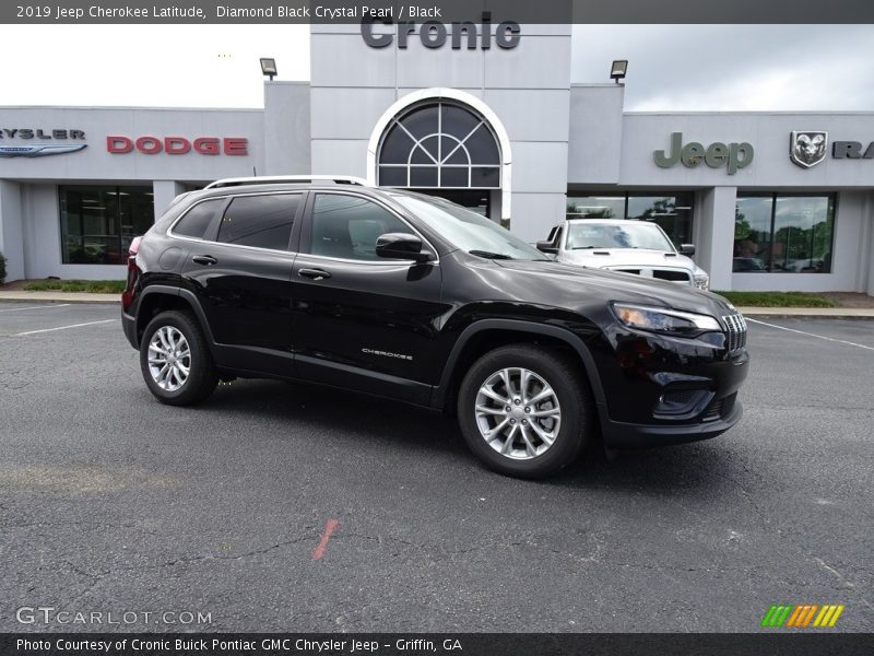 Diamond Black Crystal Pearl / Black 2019 Jeep Cherokee Latitude