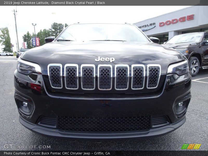 Diamond Black Crystal Pearl / Black 2019 Jeep Cherokee Latitude