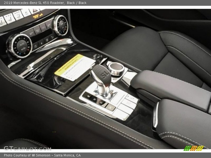 Controls of 2019 SL 450 Roadster