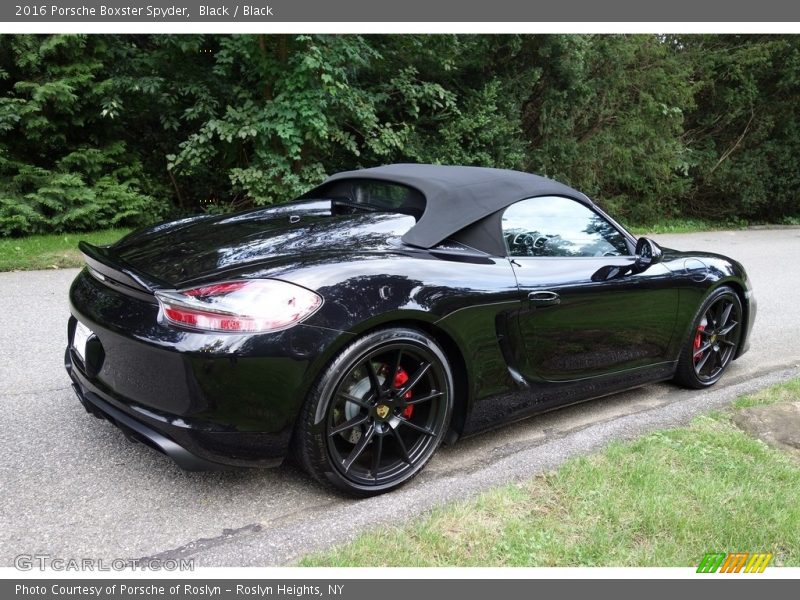 Black / Black 2016 Porsche Boxster Spyder