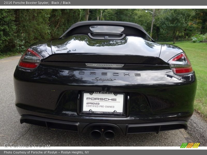 Black / Black 2016 Porsche Boxster Spyder