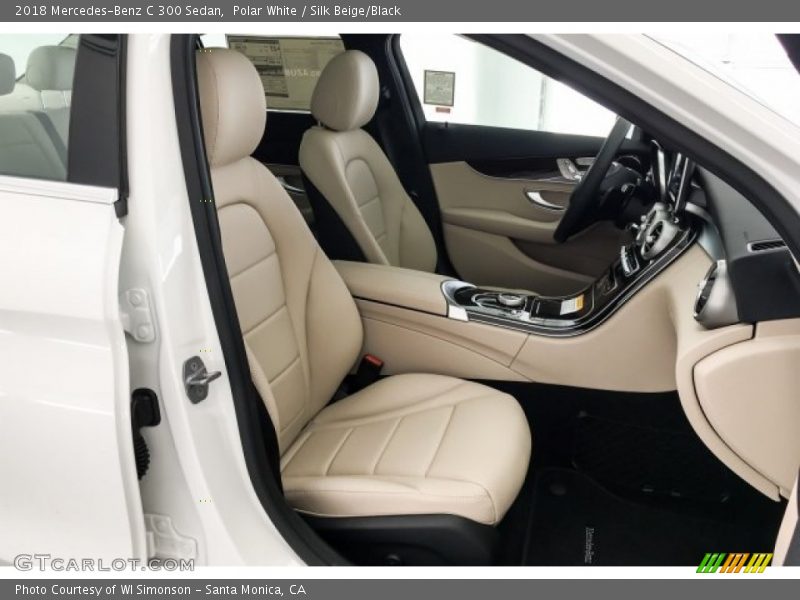 Polar White / Silk Beige/Black 2018 Mercedes-Benz C 300 Sedan