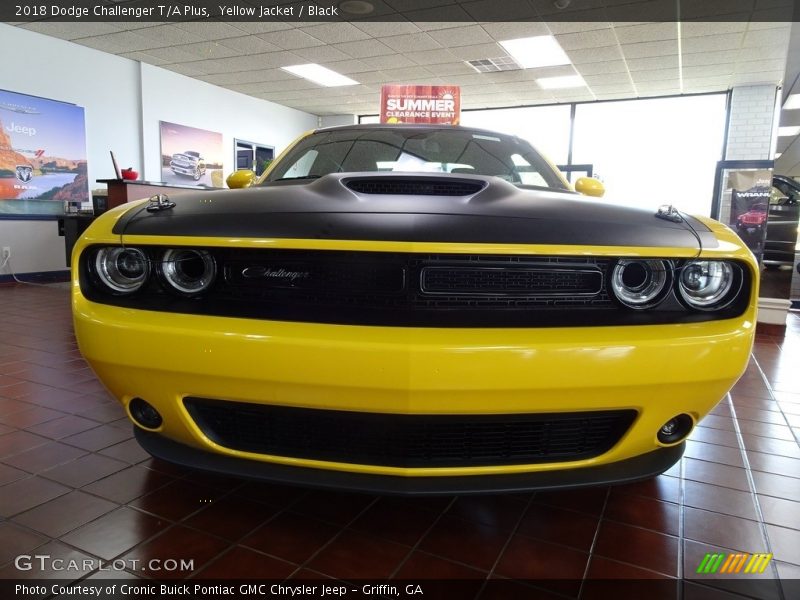 Yellow Jacket / Black 2018 Dodge Challenger T/A Plus