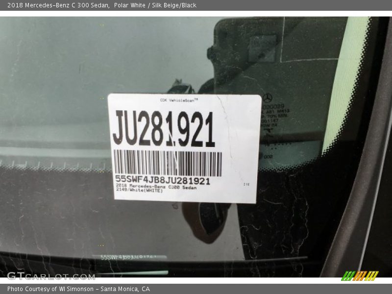 Polar White / Silk Beige/Black 2018 Mercedes-Benz C 300 Sedan
